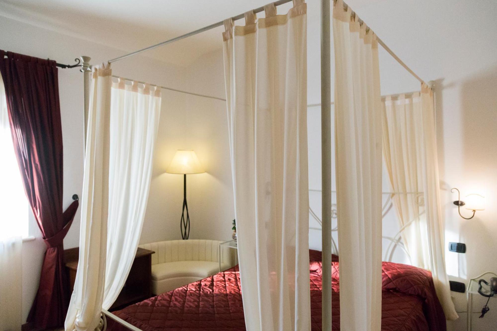 Colleverde Country House & Spa Urbino Ngoại thất bức ảnh