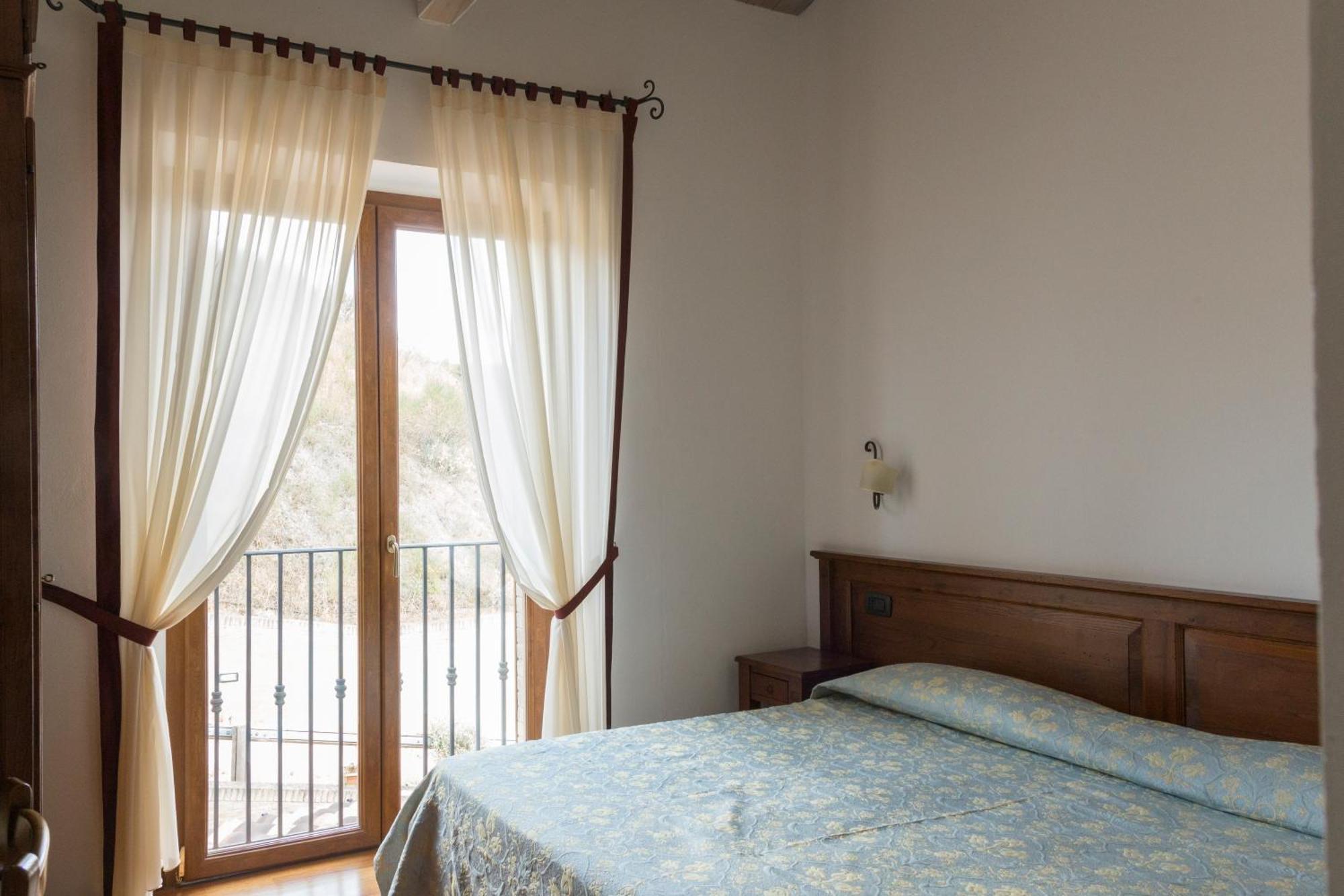 Colleverde Country House & Spa Urbino Ngoại thất bức ảnh